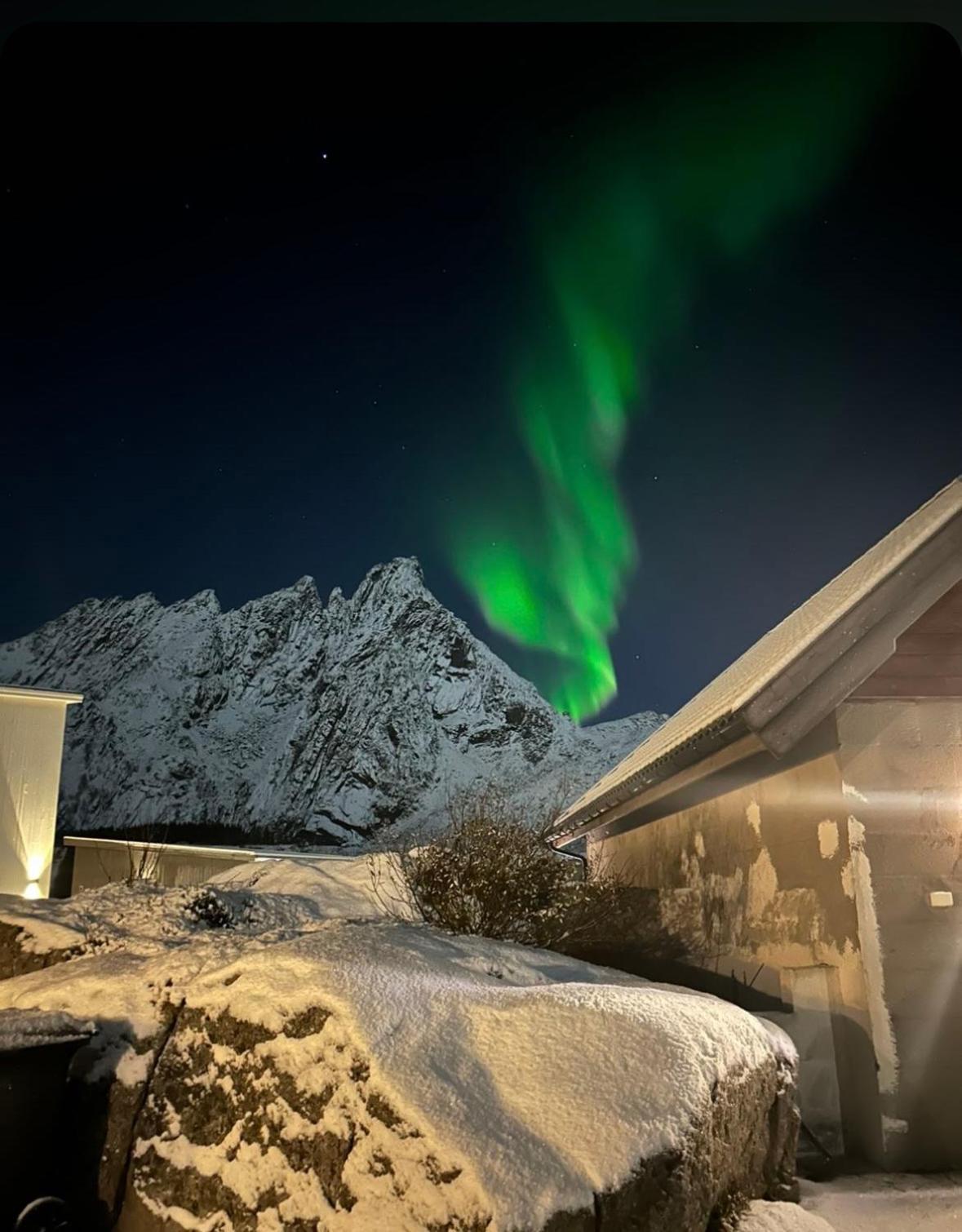 Leilighet Ballstad Bagian luar foto